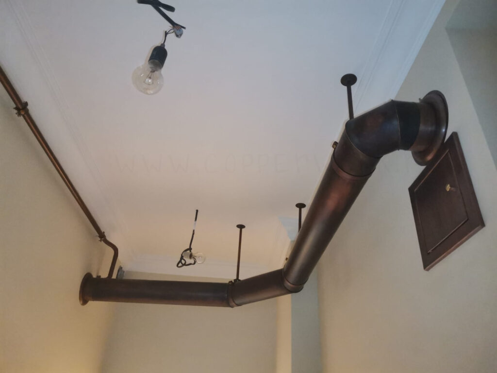 Вентиляционная труба из меди в квартире